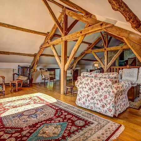 Sleeps 10 Pool Wifi *